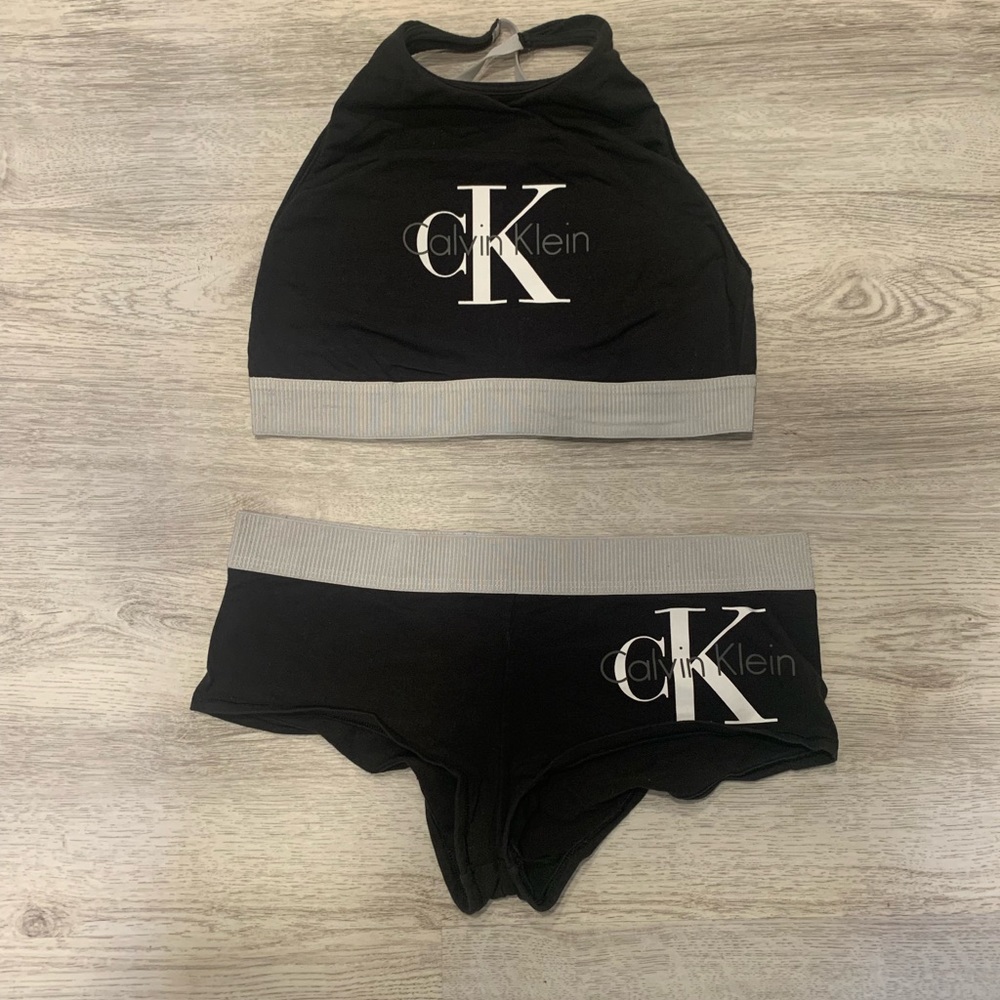 Calvin Klein Matching Set Bundle - image 2